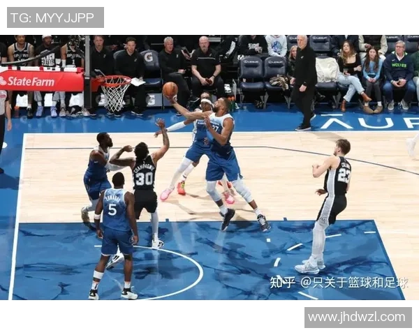 2000年11月17日森林狼与马刺的激烈对决回顾与精彩瞬间分析 2000年11月17日森林狼与马刺的激烈对决回顾与精彩瞬间分析