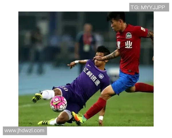 2019年山东鲁能与河南建业激战回顾:精彩瞬间与战术分析 2019年山东鲁能与河南建业激战回顾:精彩瞬间与战术分析