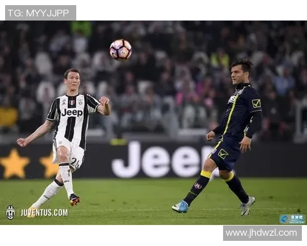 卡马亚与桑斯瓦尔的精彩对决揭示足球战术与球队实力的较量 卡马亚与桑斯瓦尔的精彩对决揭示足球战术与球队实力的较量